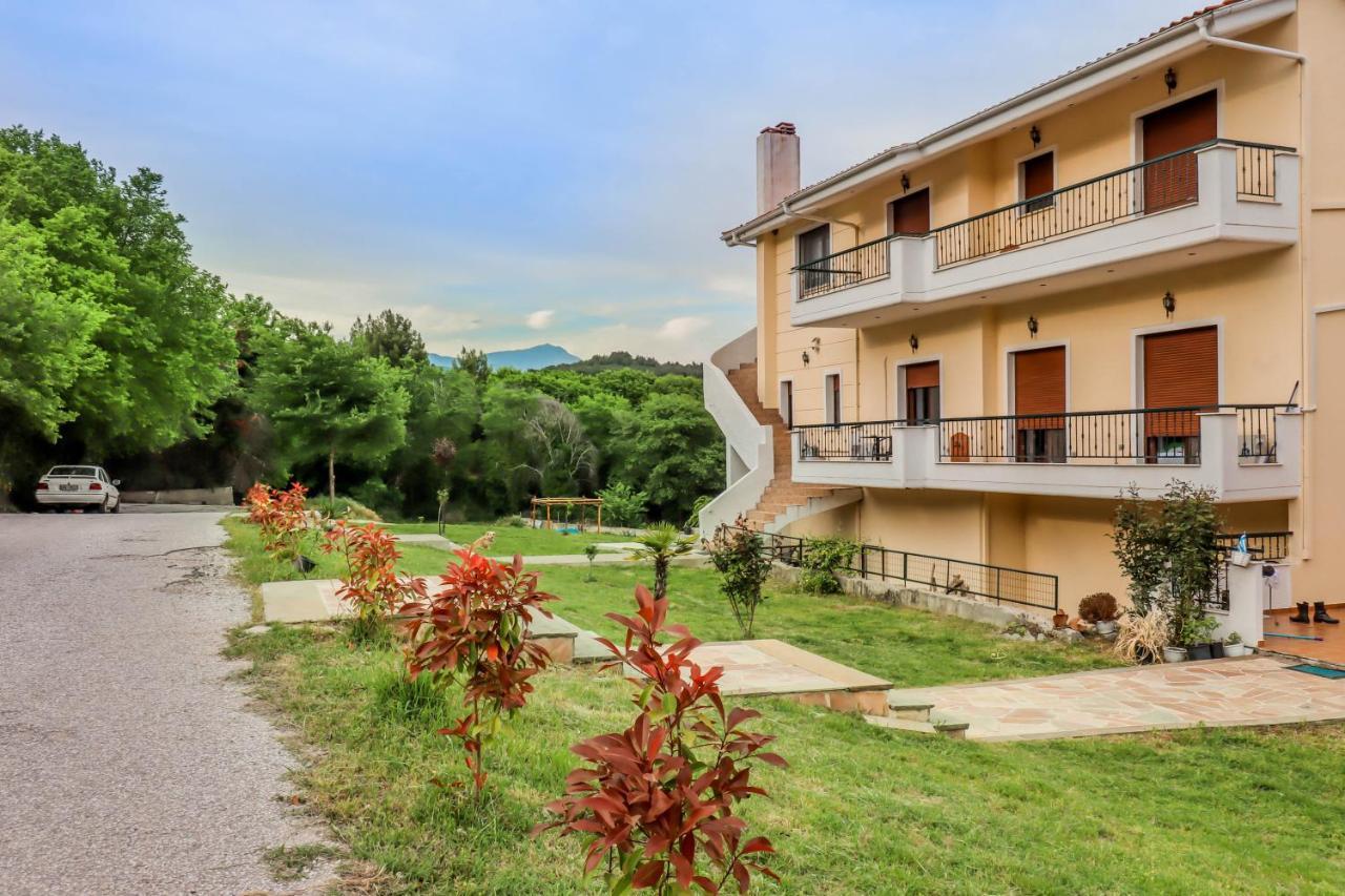 Villa Acropolis Serres Next To Center Екстер'єр фото