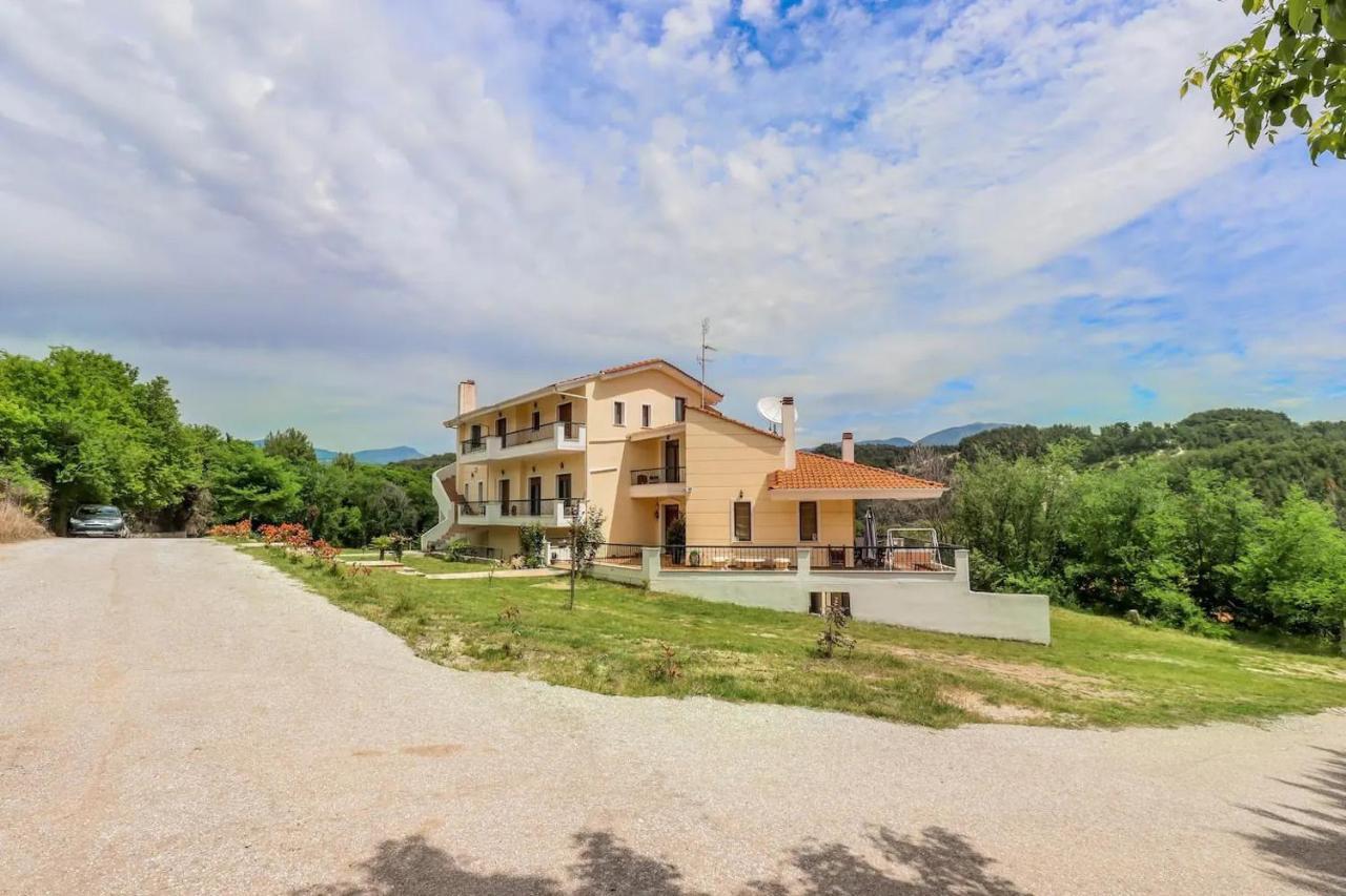 Villa Acropolis Serres Next To Center Екстер'єр фото