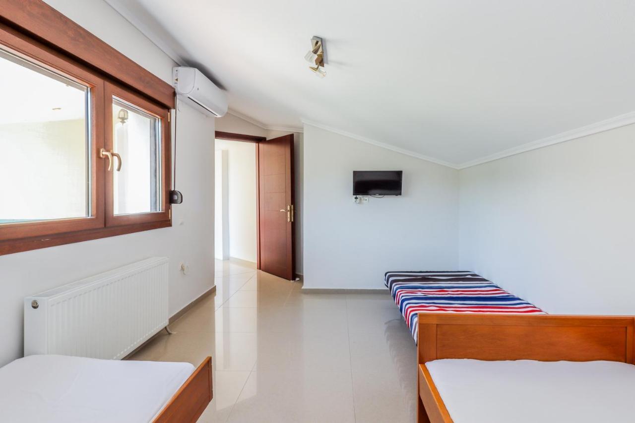 Villa Acropolis Serres Next To Center Екстер'єр фото